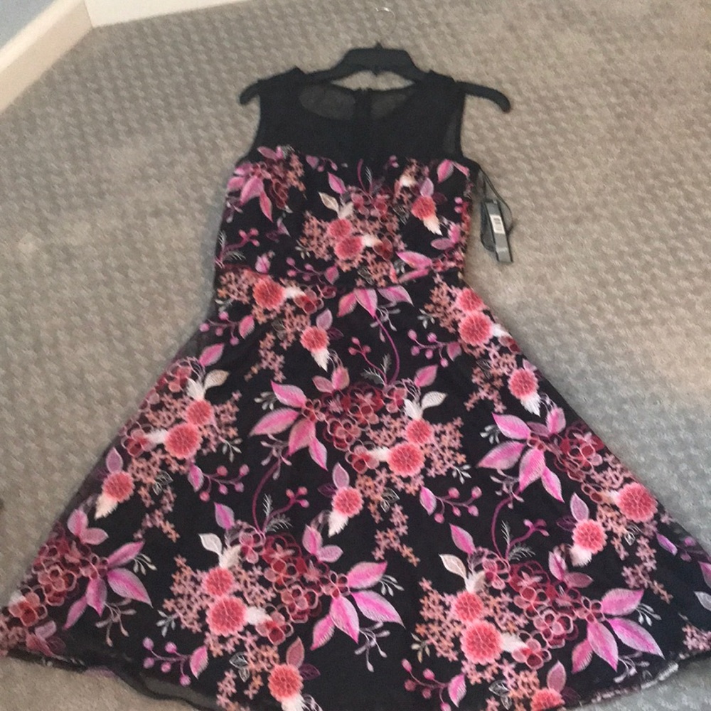 Tahari sleeveless midi dress with colorful fabric